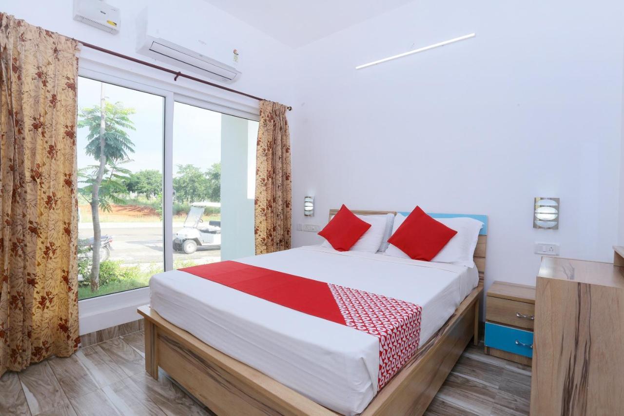 Oyo 24200 Bahri Beautiful Country Otel Ayyampālaiyam Dış mekan fotoğraf
